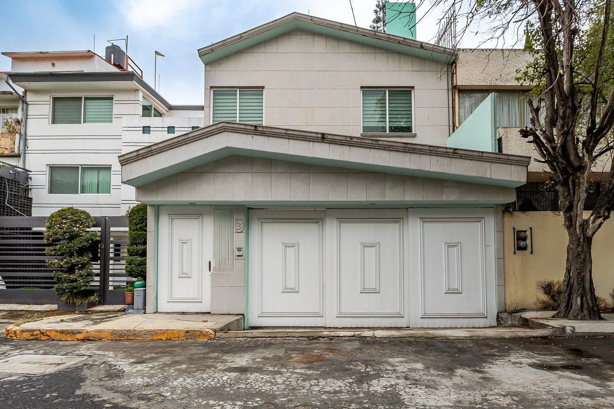 Casa en Venta en Paseos Taxqueña, calle cerrada, 3 recámaras, alcaldía Coyoacán - foto 1