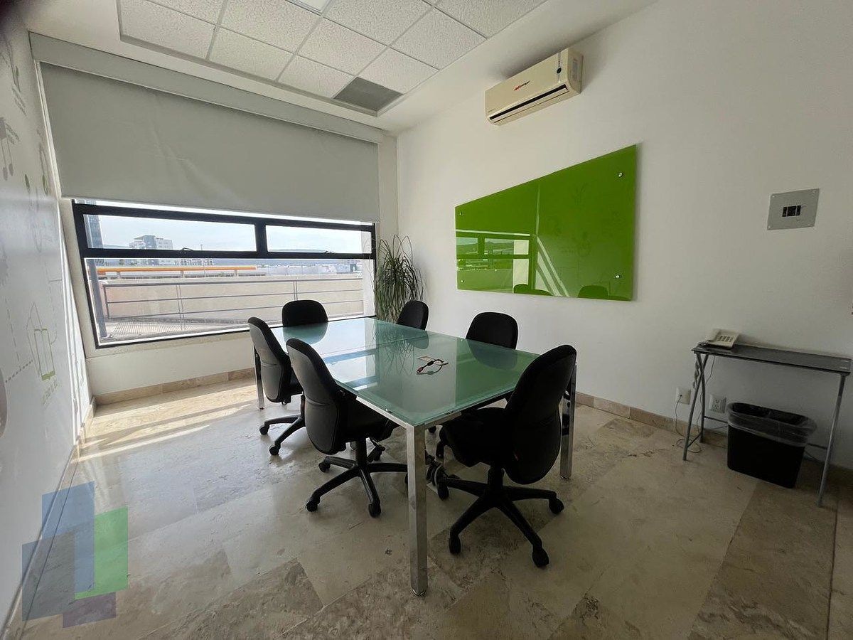 Office in Valle De Juriquilla, Querétaro, photo 9 of 16