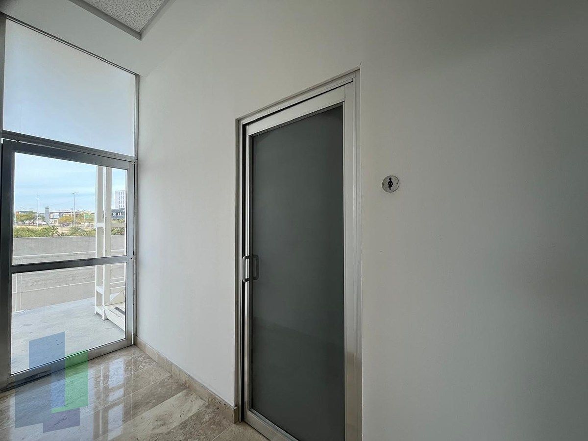 Office in Valle De Juriquilla, Querétaro, photo 3 of 18