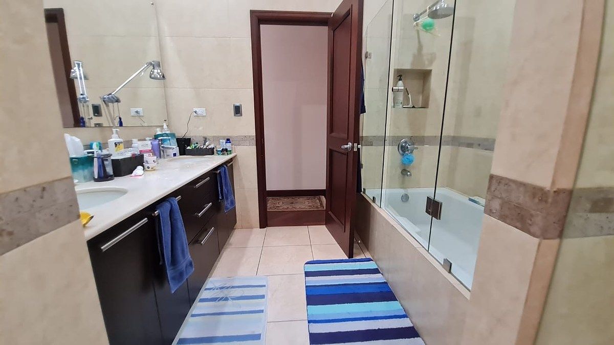 Apartamento en Zona 10, Guatemala, foto 20 de 22
