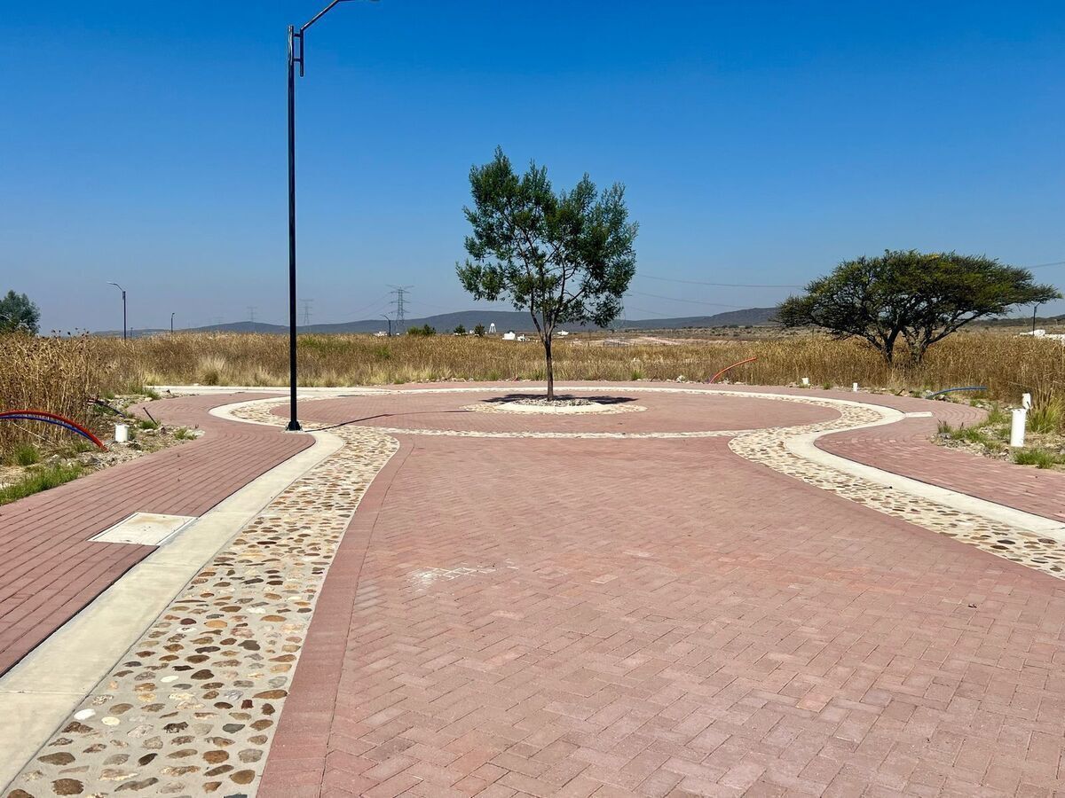Lote em Presa de Bravo, Corregidora, foto 9 de 11