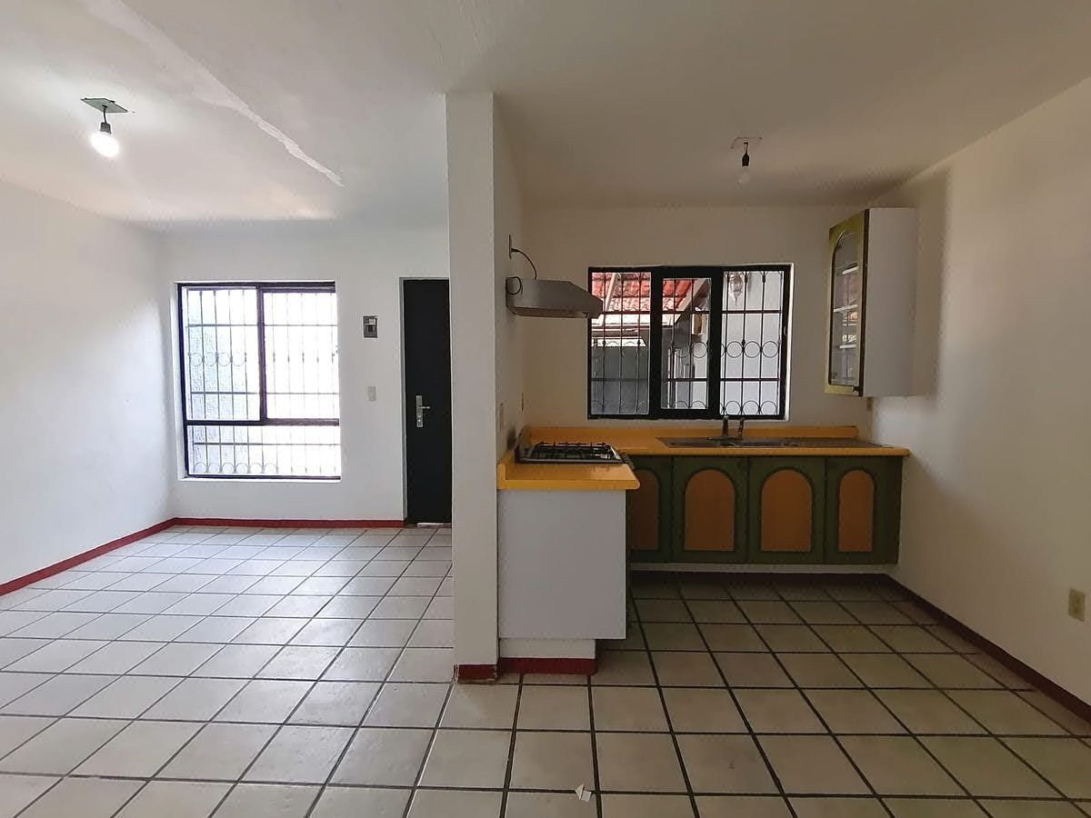 Casa em El Mante, Zapopan, foto 4 de 10