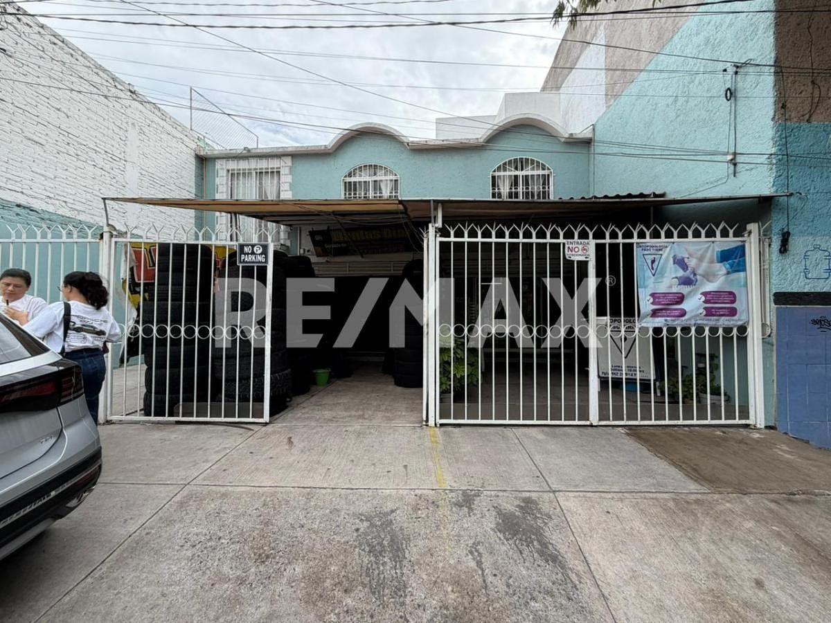 VENTA DE CASA CON USO DE SUELO MIXTO EN LOMAS DE CASA BLANCA QUERETARO, foto 1 de 20