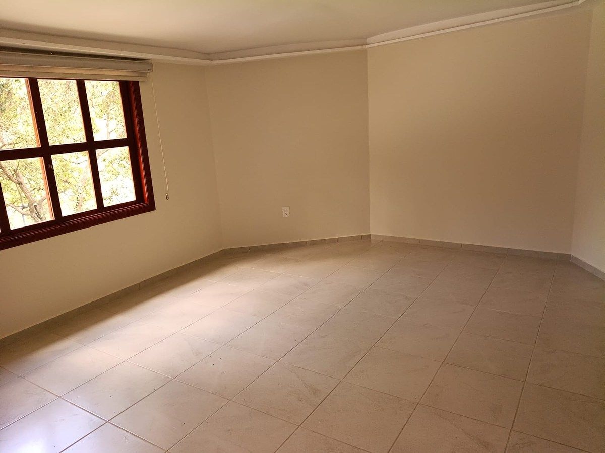 House in Hacienda de Valle Escondido, Atizapán de Zaragoza, photo 22 of 26