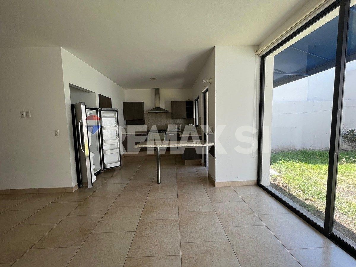 House in Cumbres del Lago, Querétaro, photo 3 of 13