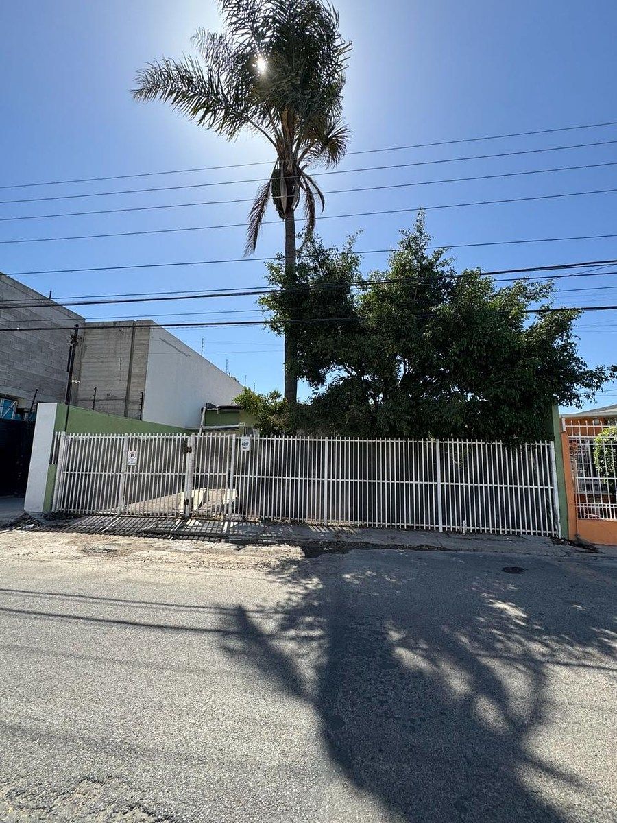 Casa con uso de suelo en Las Palmas, Tijuana, foto 2 de 4