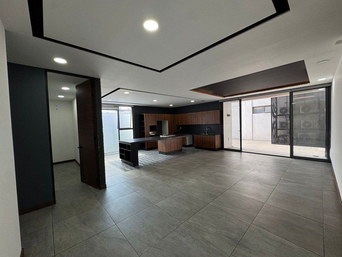 DEPARTAMENTO DE LUJO A DOS CUADRAS DEL BOSQUE COLOMOS, ZAPOPAN, foto 1 de 27