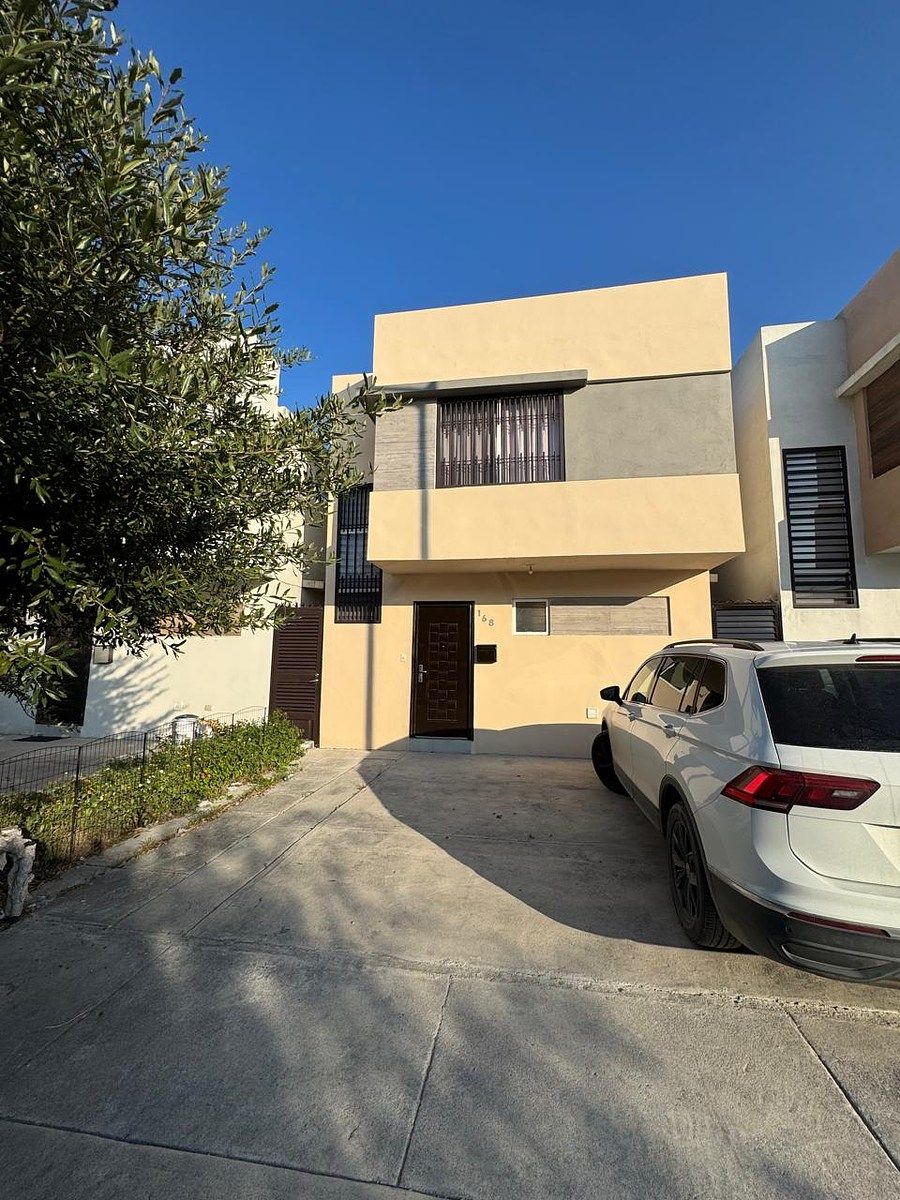 CASA EN VENTA EN APODACA NUEVO LEON, photo 1 of 18