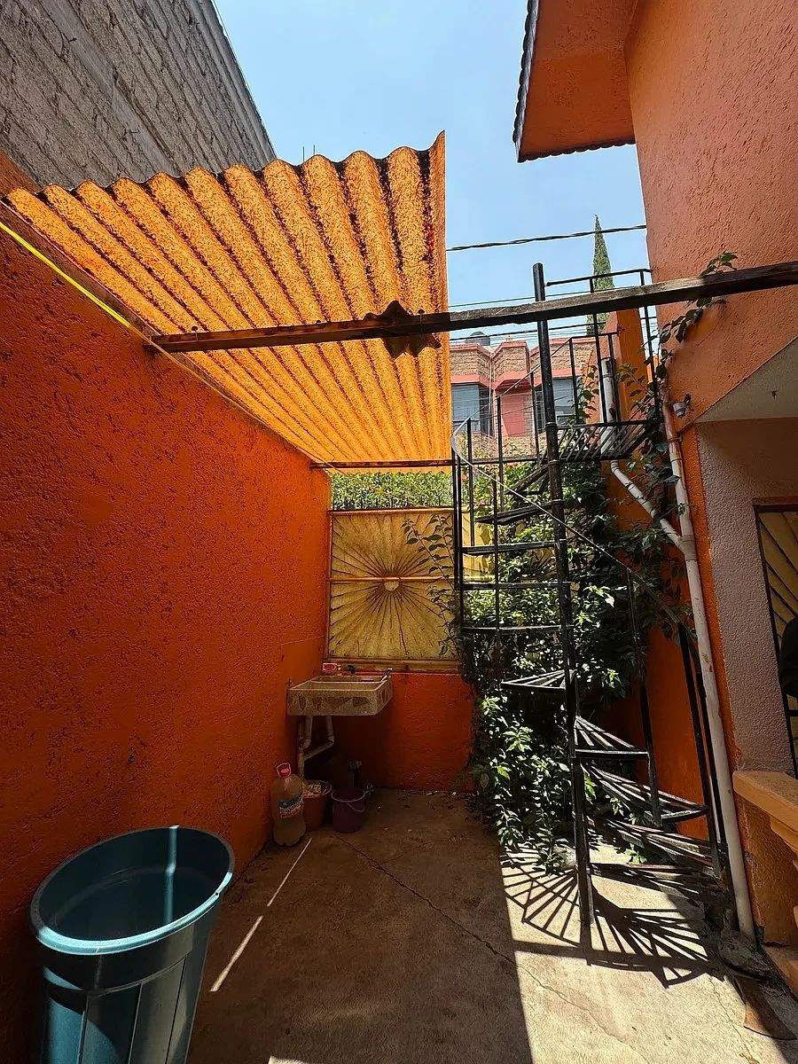 Casa em San Juan Xalpa, Iztapalapa, foto 3 de 26