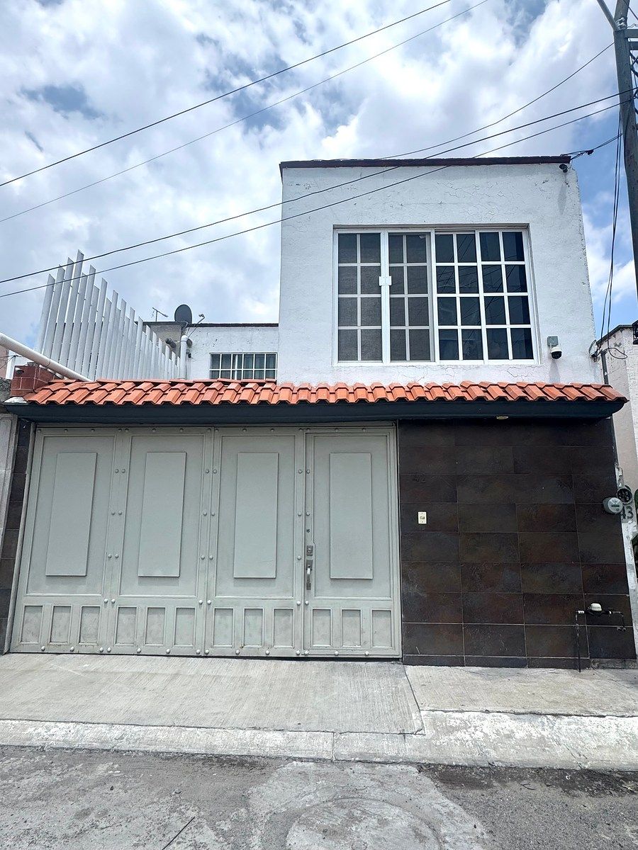 Casa en Venta entre Prol. BQuintana y Pirineos, foto 1 de 23