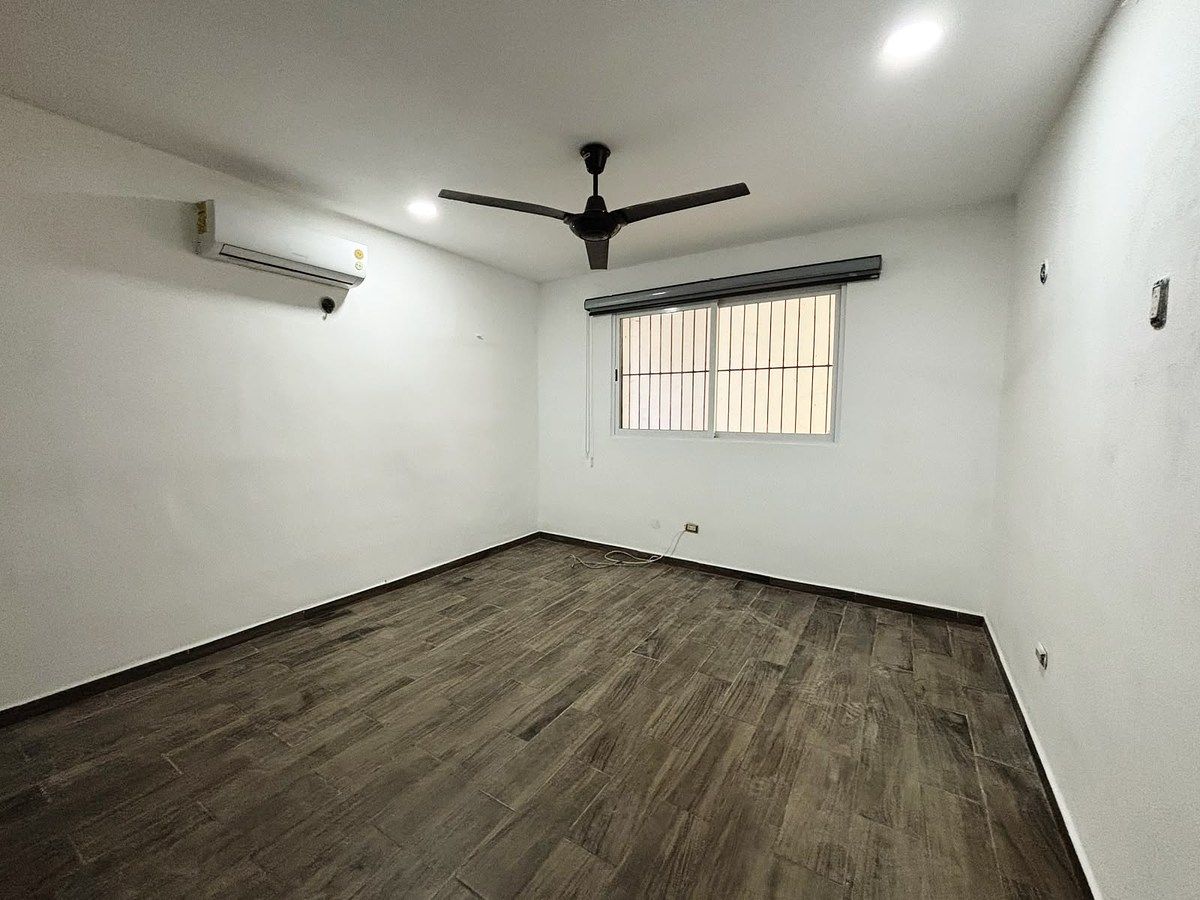 Casa en Jardines de Nueva Mulsay, Mérida, foto 4 de 10