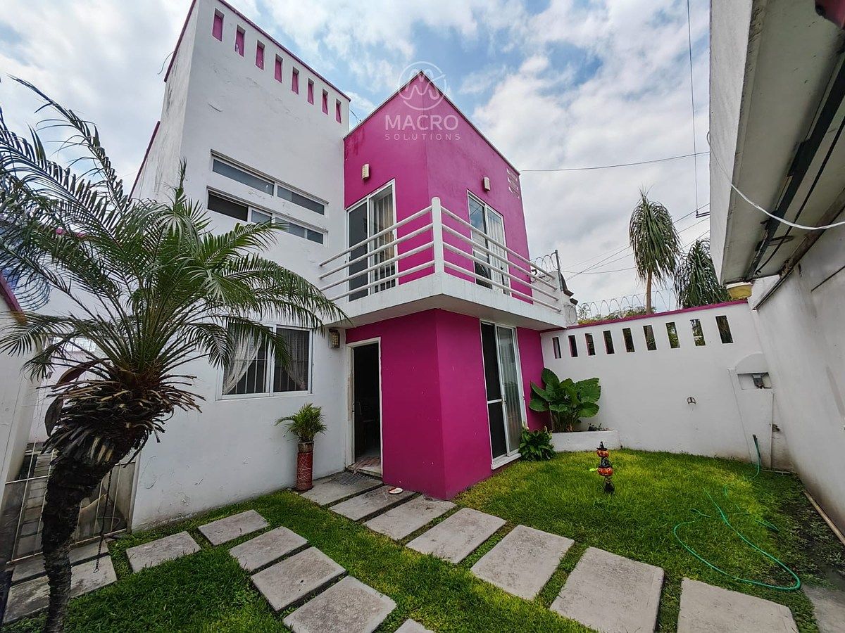 CASA À VENDA NO FRACC. EL CENTENARIO, CUAUTLA, MOR. COM DOIS NÍVEIS., foto 1 de 29