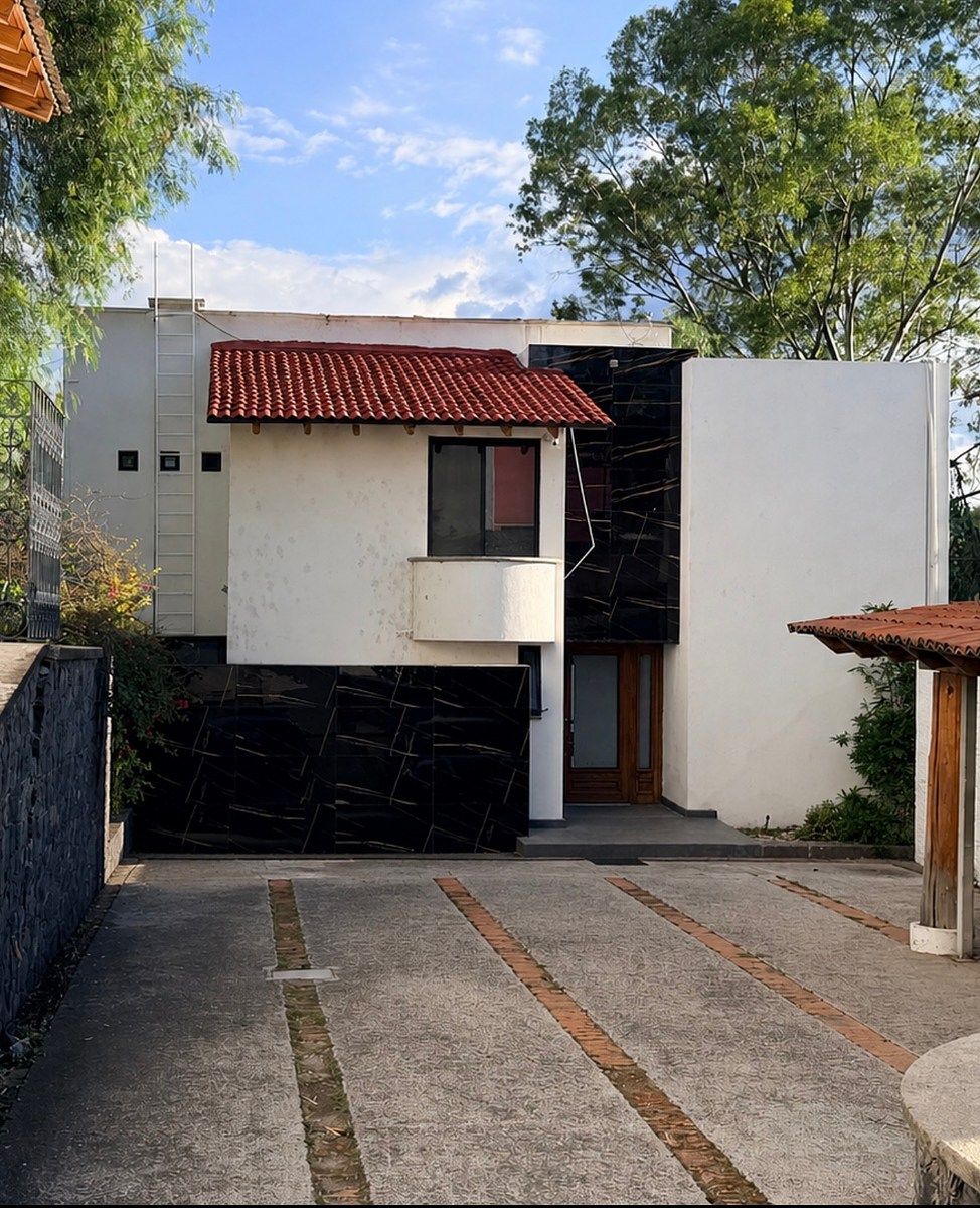 🏠CASA EN VENTA EN JURIQUILLA PRIVADA DE 6 CASAS, photo 1 of 21