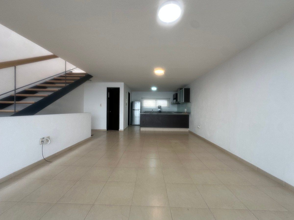 DUPLEX en VENTA  en SANTA FE JURIQUILLA, foto 1 de 10
