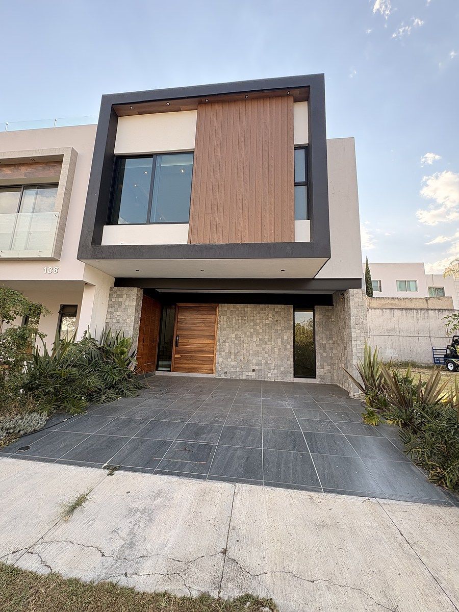 Casa en la Cima, espectacular proyecto, foto 1 de 34