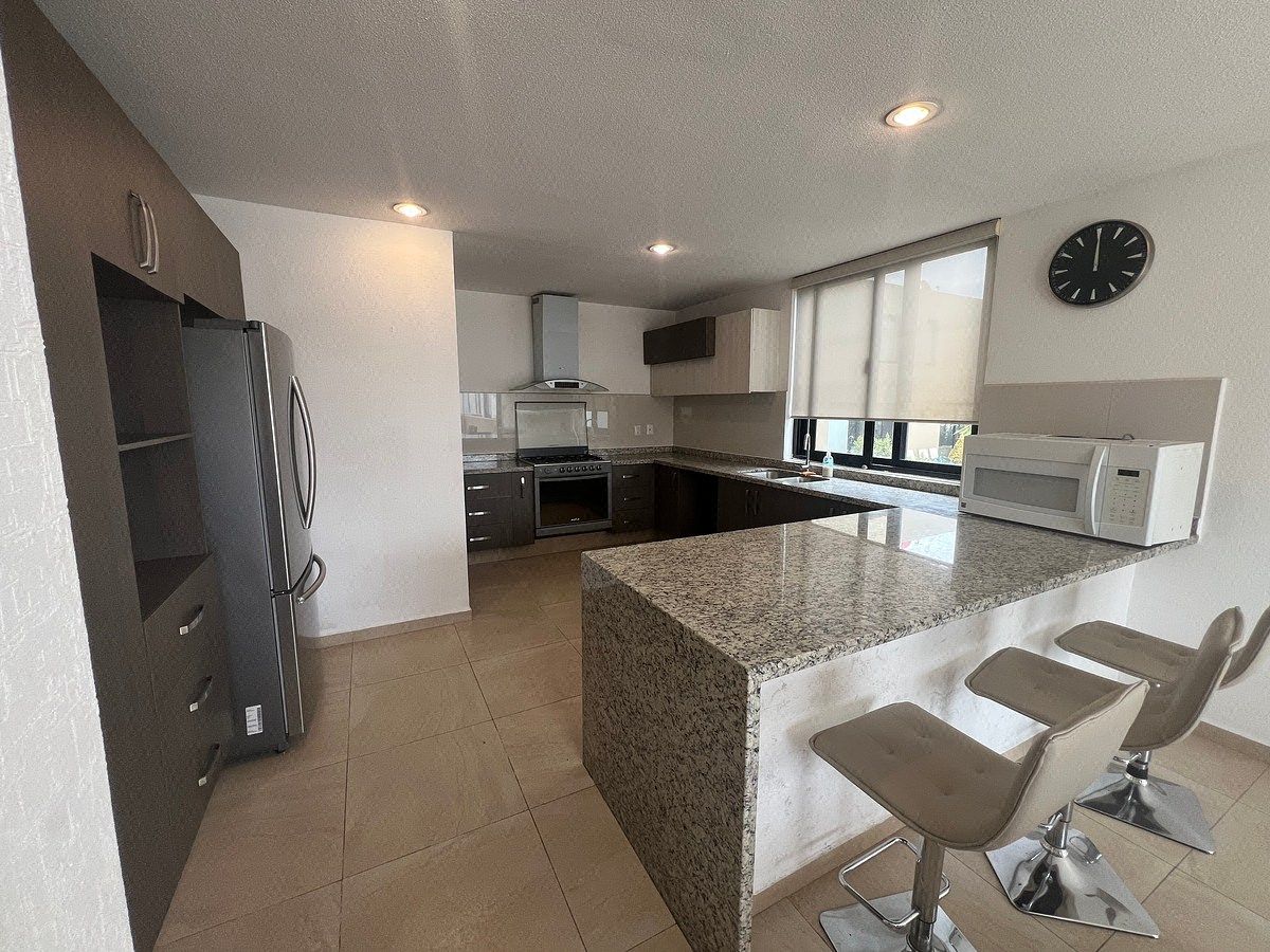Apartamento em Zibatá, El Marqués, foto 2 de 19