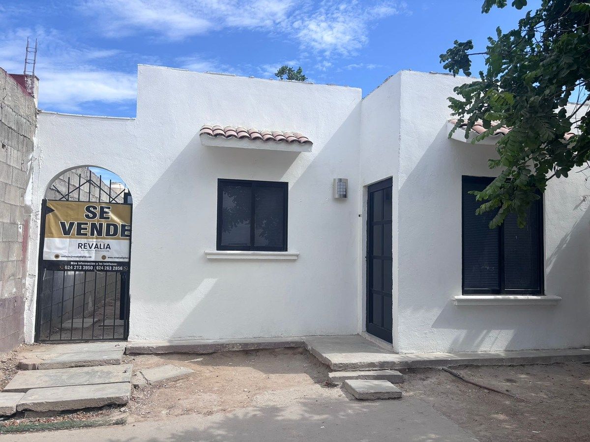 Casa de 2 Recamaras en Villas de Cortez $1,850,000, foto 1 de 9