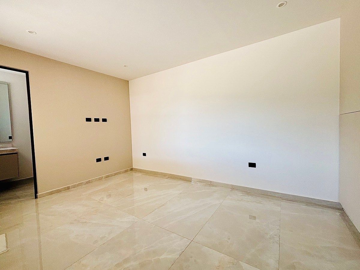 Casa em Zibatá, El Marqués, foto 3 de 32