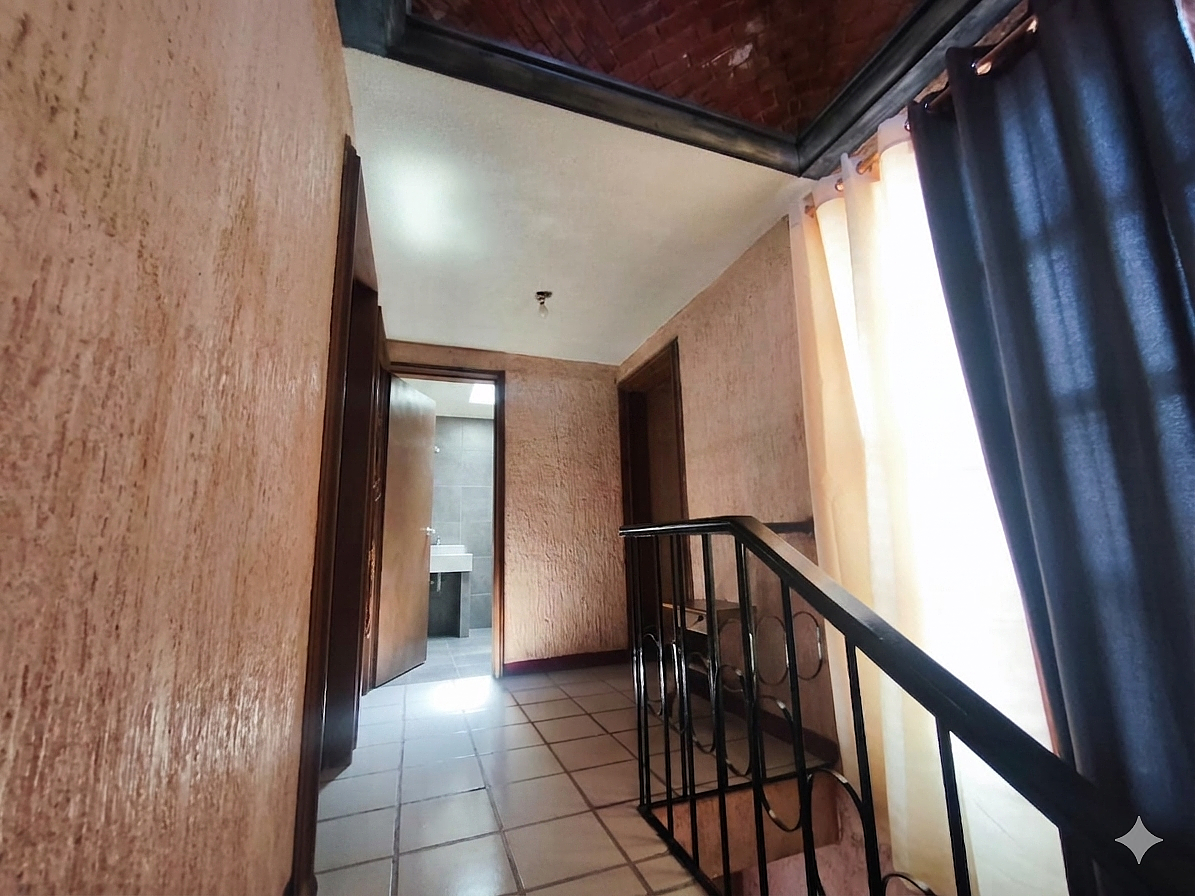 CASA EN VENTA – PLAZAS DEL SOL 2ª SECCIÓN - foto 5