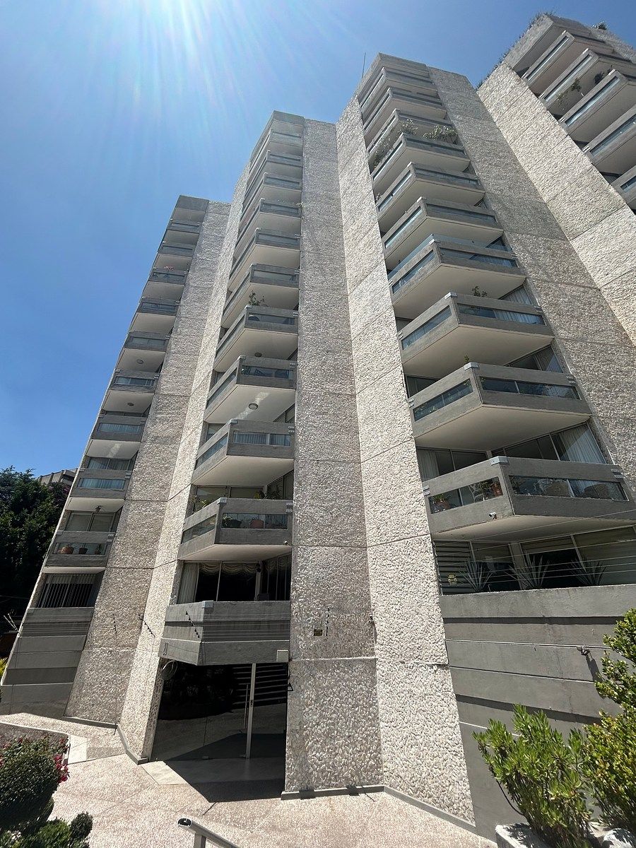 Spacious apartment for sale in Lomas de Tecamachalco, photo 1 of 21