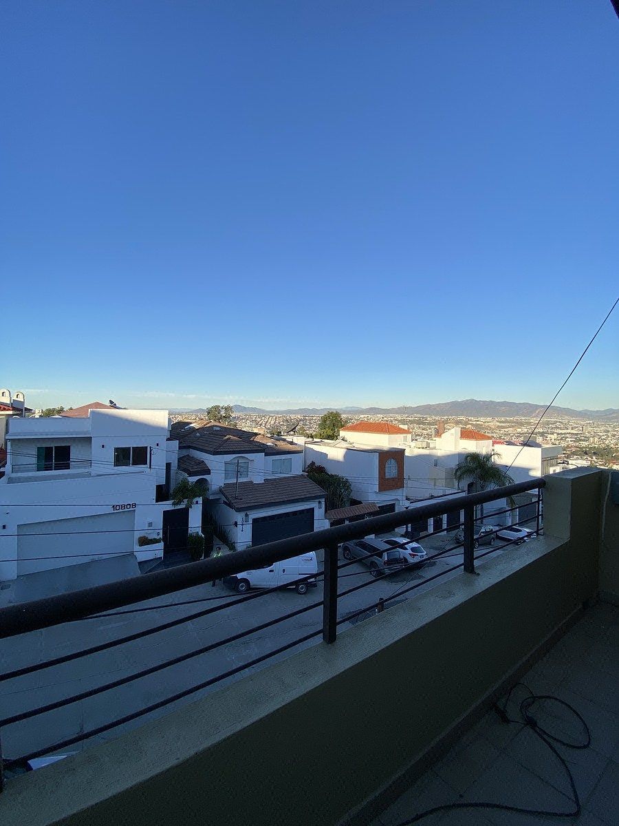 House in Jardines de Chapultepec, Tijuana, photo 32 of 36