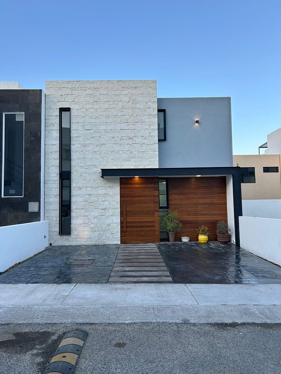 CASA PORTUGAL EN VENTA SAN ISIDRO JURIQUILLA, foto 1 de 20