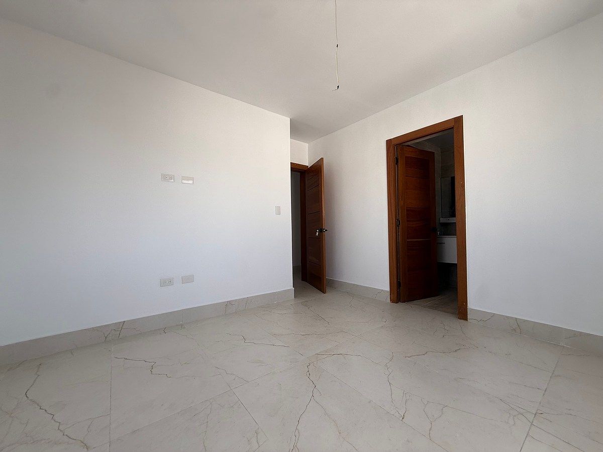 Apartamento en Urbanización Real, Santo Domingo Centro (Distrito Nacional), foto 7 de 16
