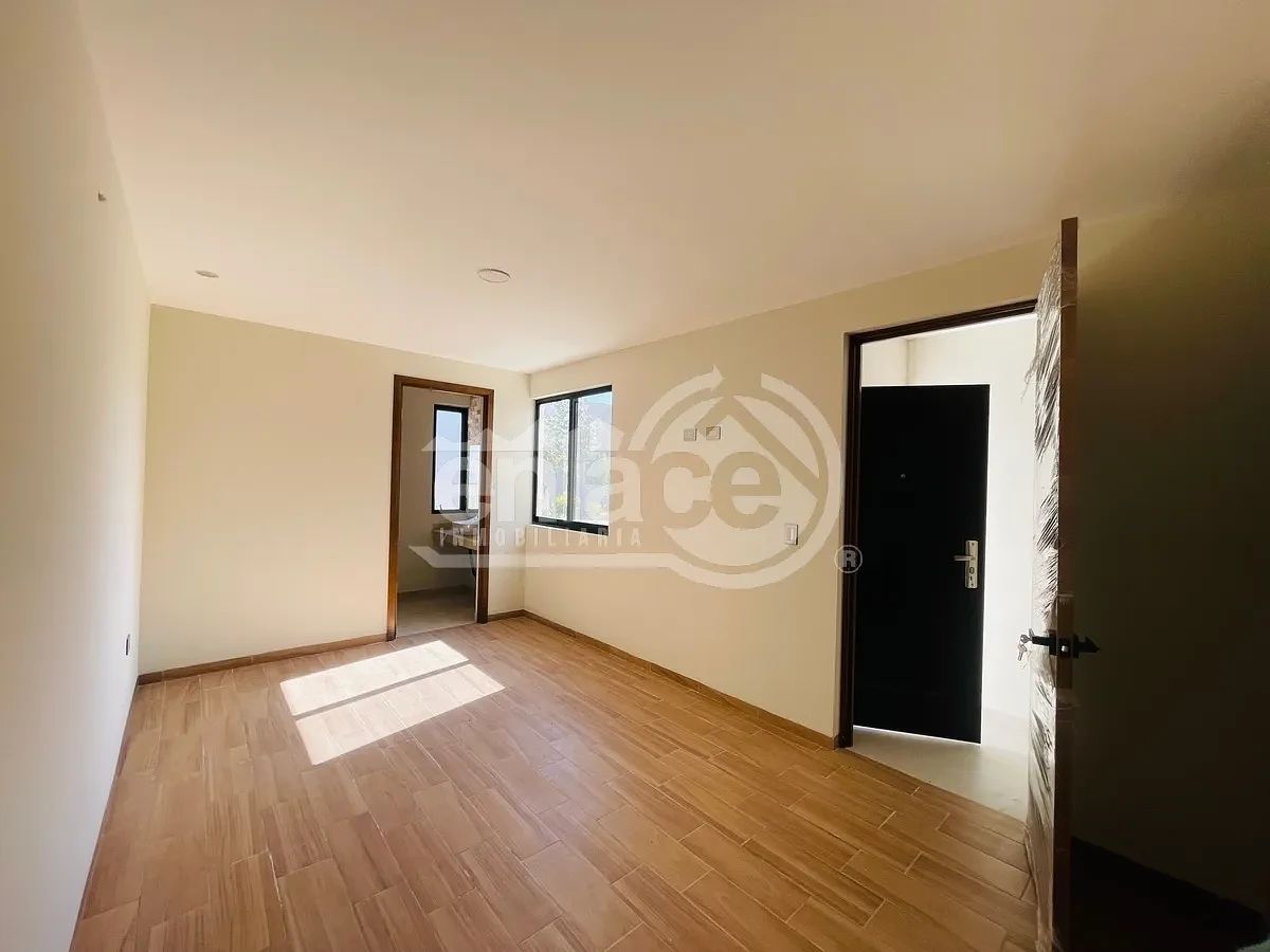 Casa en Venta circuito interior, foto 1 de 12
