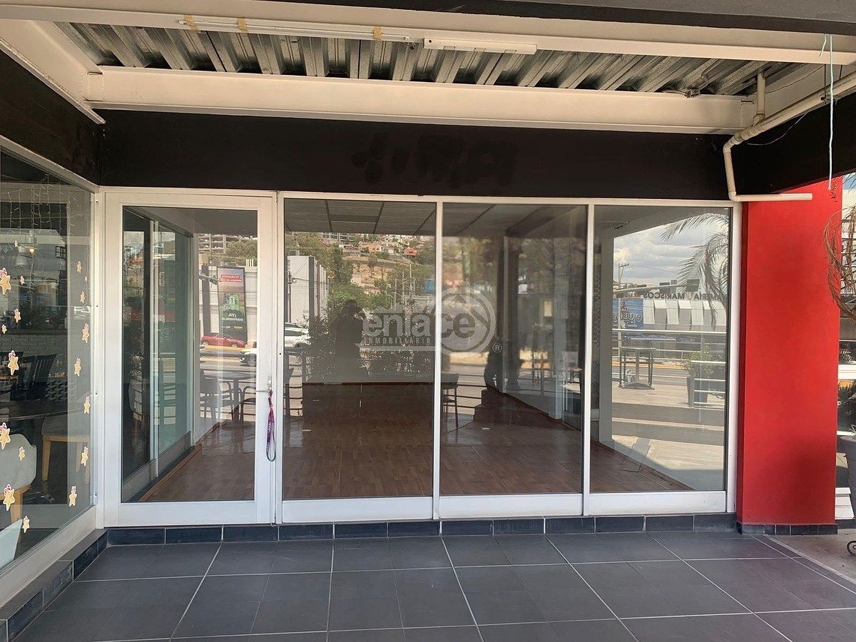 Local en centro comercial en Lomas del Parque, Durango, foto 3 de 9