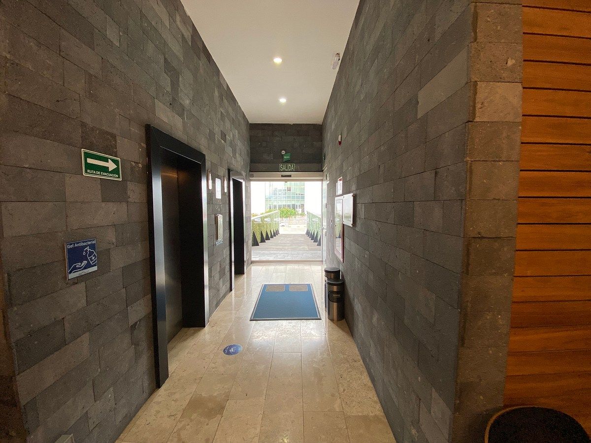 Sala Comercial em Jurica, Querétaro, foto 3 de 22