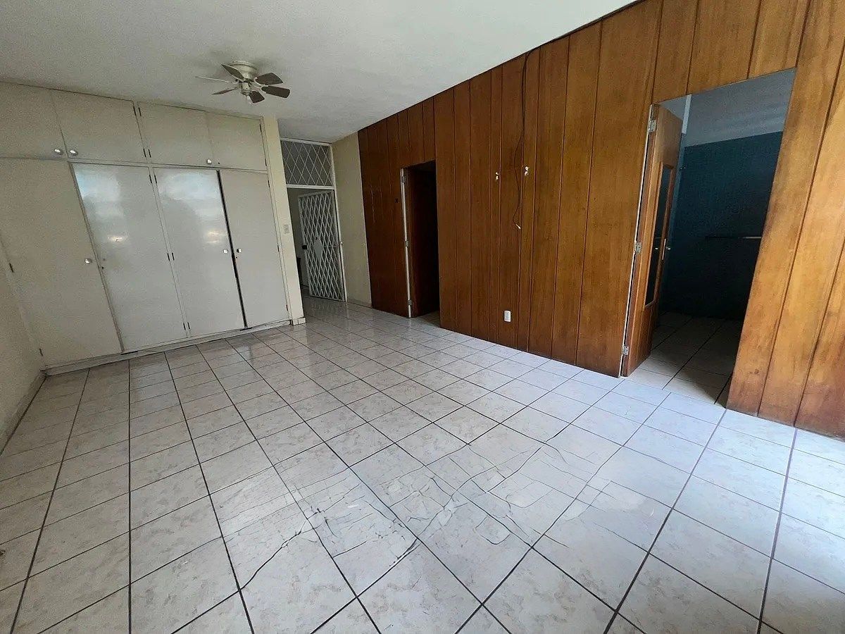 Casa en Zona 10, Guatemala, foto 4 de 9