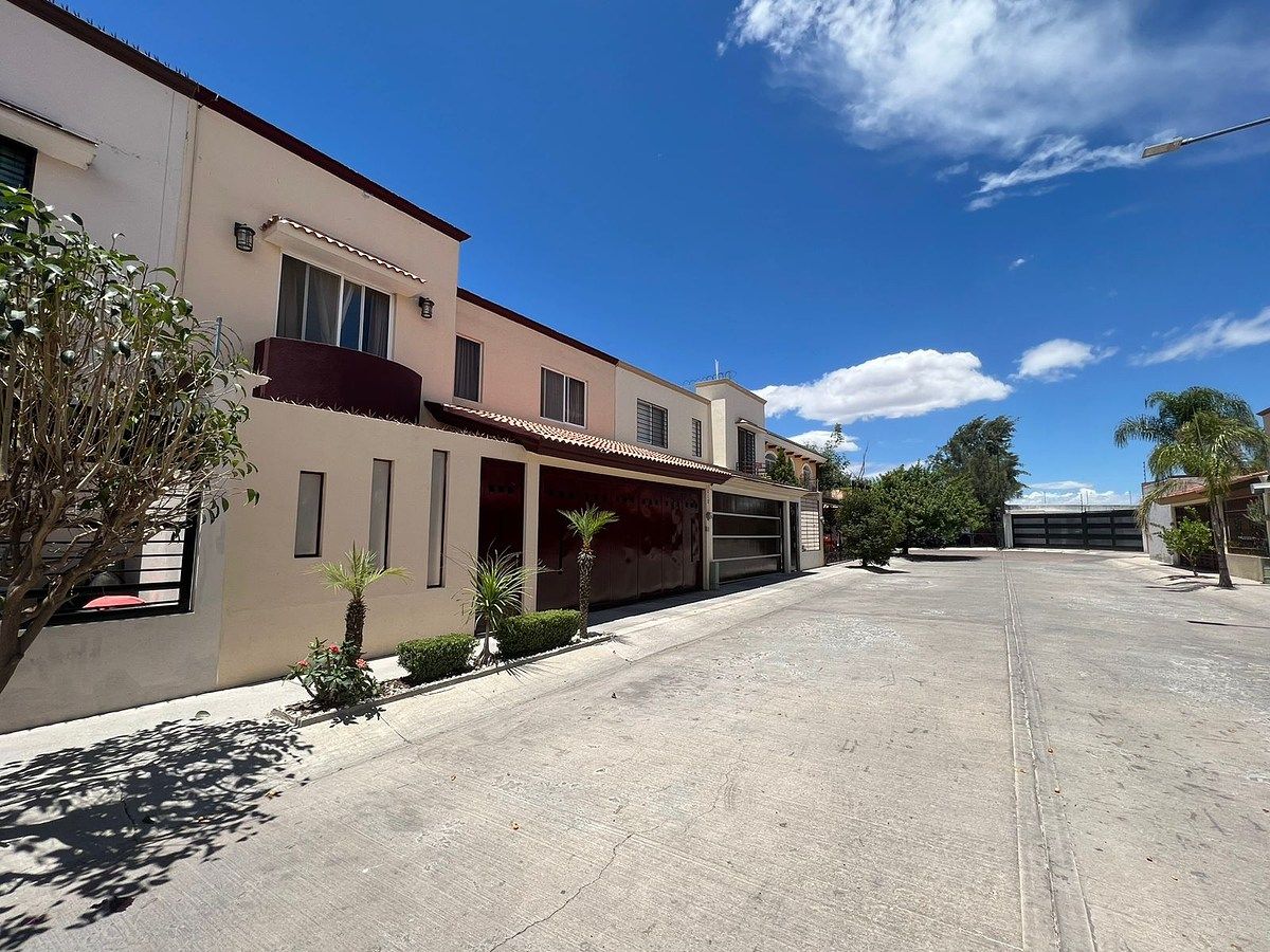 Casa en condominio en Puesta del Sol, Aguascalientes, foto 2 de 14