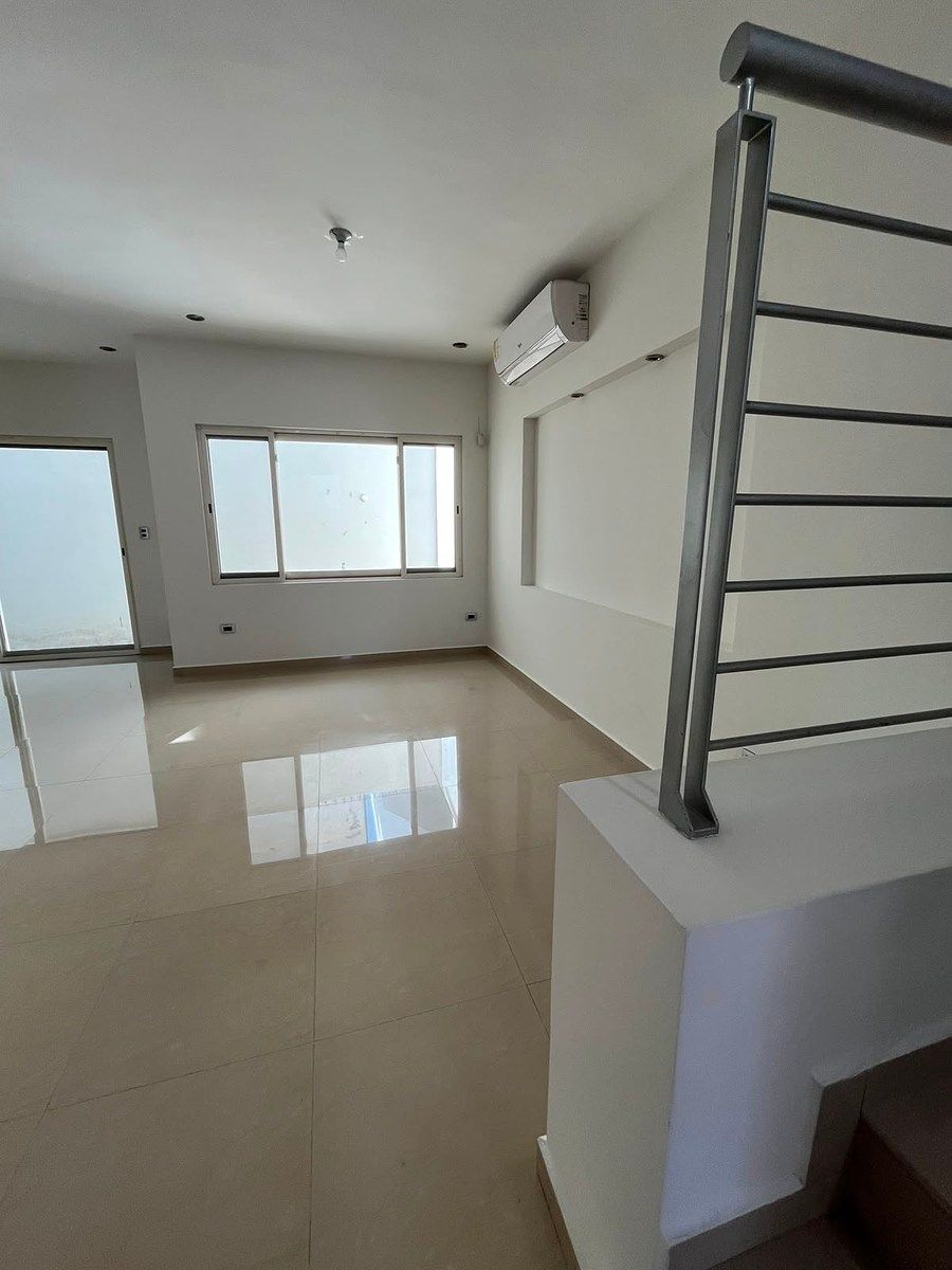 House in Colinas del Valle, Monterrey, photo 12 of 16