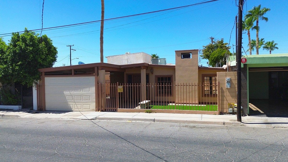 Casa en Vista Hermosa, Mexicali, foto 4 de 34