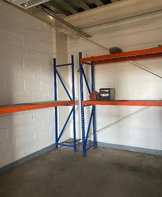 Industrial Warehouse in Rinconada las Lomas, El Salto, photo 19 of 25