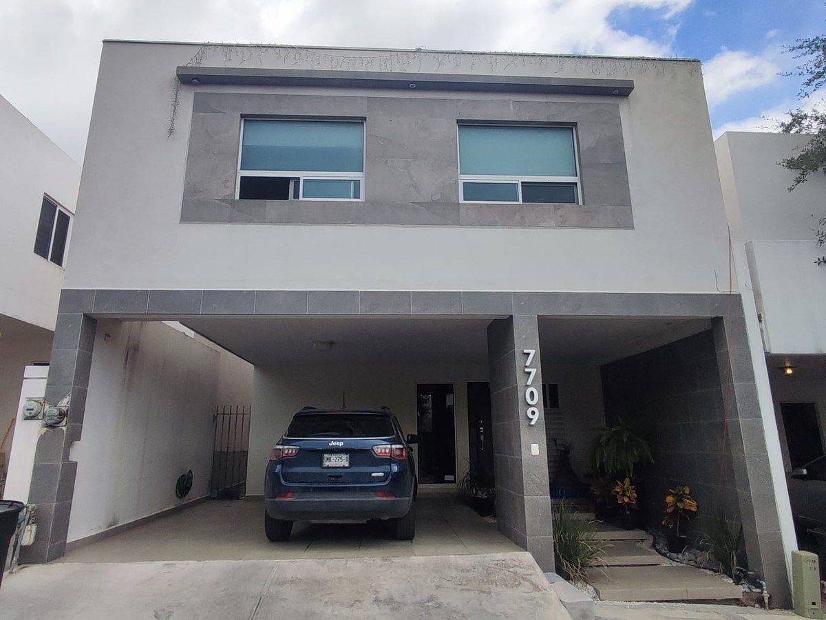 Casa em Cumbres Providencia, Monterrey, foto 2 de 11