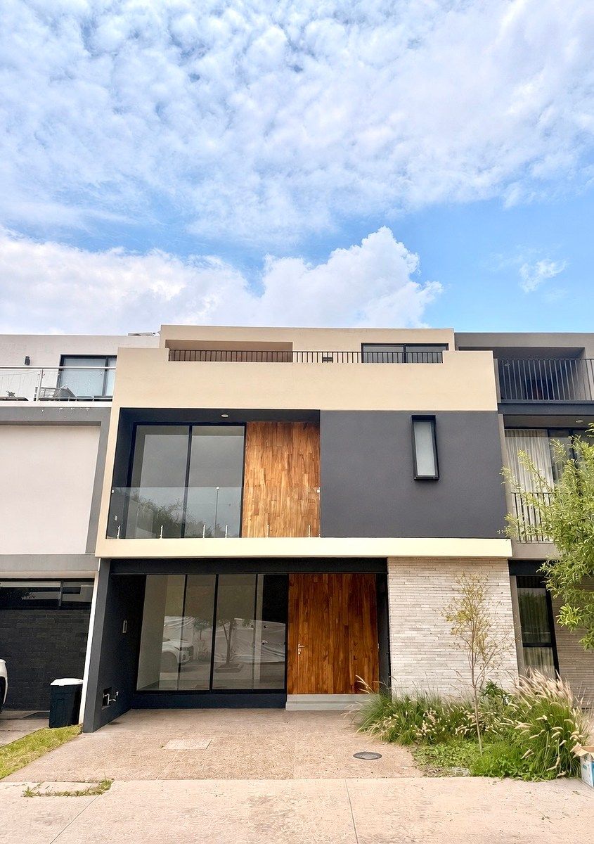 Casa NUEVA en venta en coto Altanza, foto 1 de 18