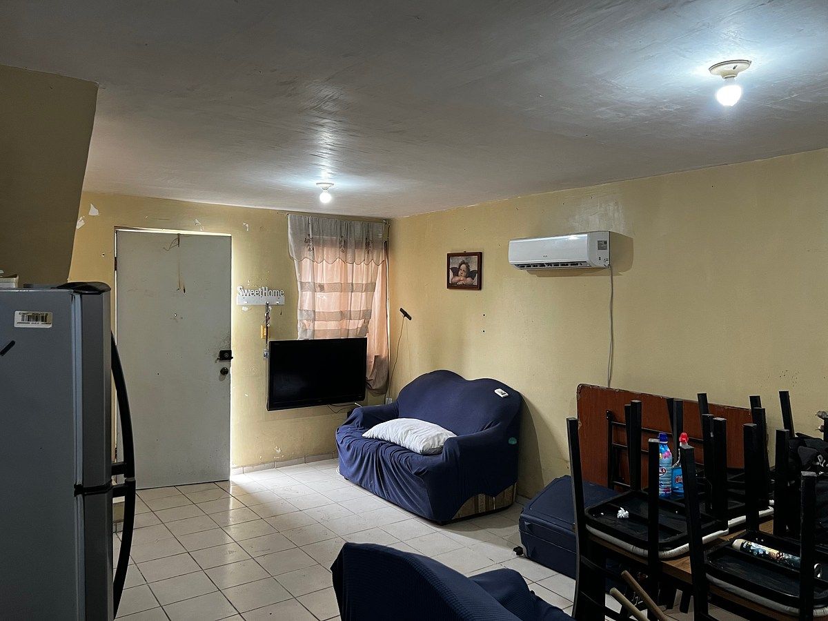 Casa de 2 Pisos en Venta en Fraccionamiento Tréboles en Apodaca, foto 1 de 21