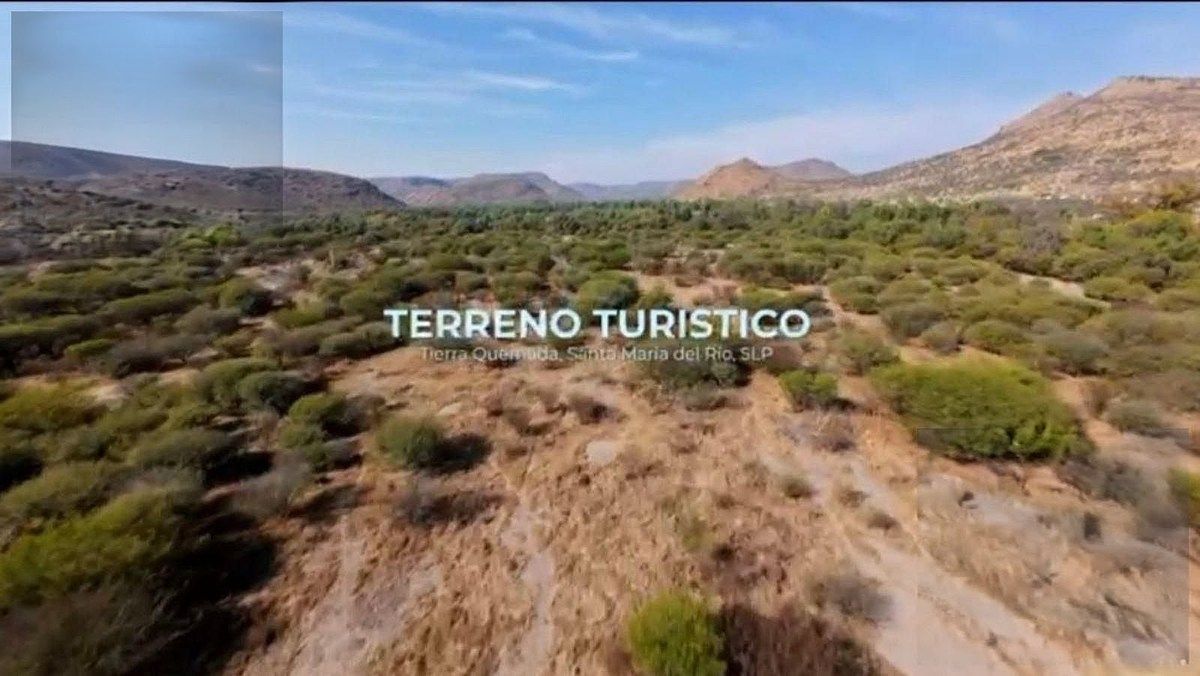 Terreno en El Pueblito, Santa María del Río, foto 2 de 9