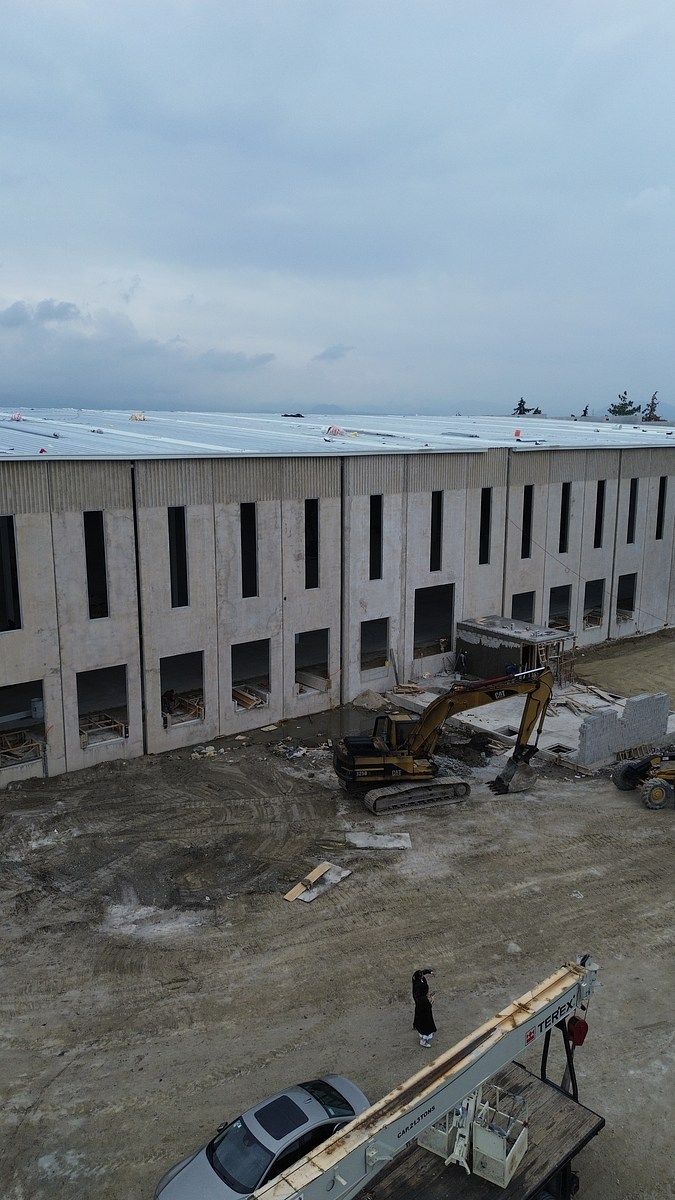 ARMAZÉM INDUSTRIAL PARA ALUGAR | 13.033 M² | ÁREA INDUSTRIAL A 1 HORA, foto 1 de 11