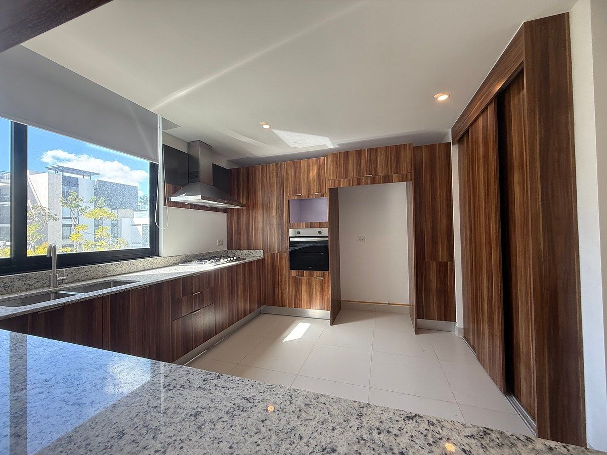 Apartment in Villas Del Sol, Mérida, photo 2 of 9