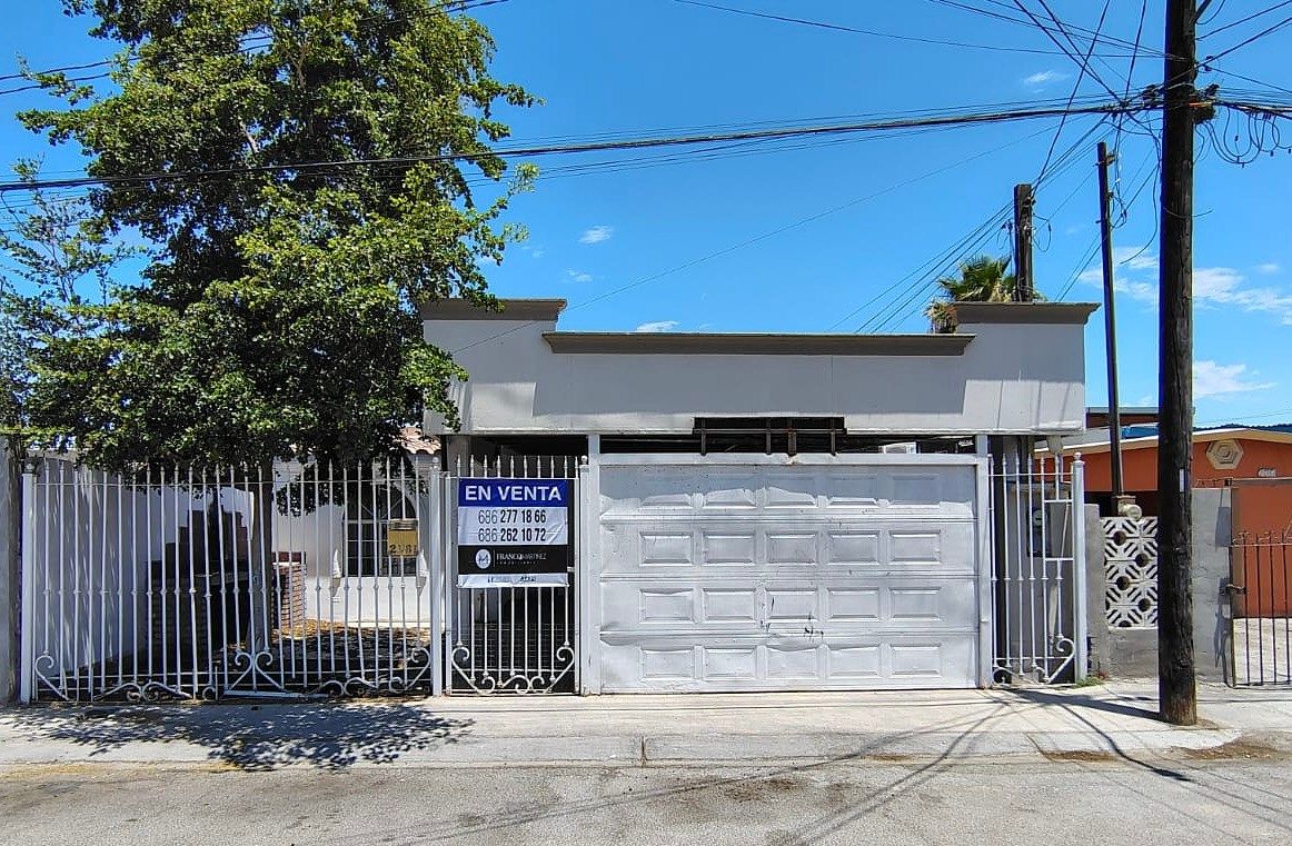 CASA EN VENTA EN COLONIA GONZÁLEZ ORTEGA PONIENTE, MEXICALI, B.C, foto 1 de 15