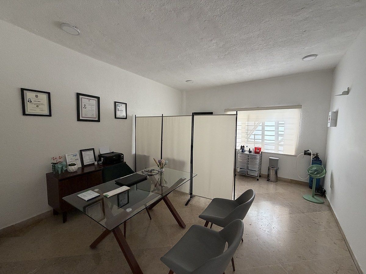 Consultorio en renta en centro médico - Oficina en Residencial del Valle I, Aguascalientes, Aguascalientes