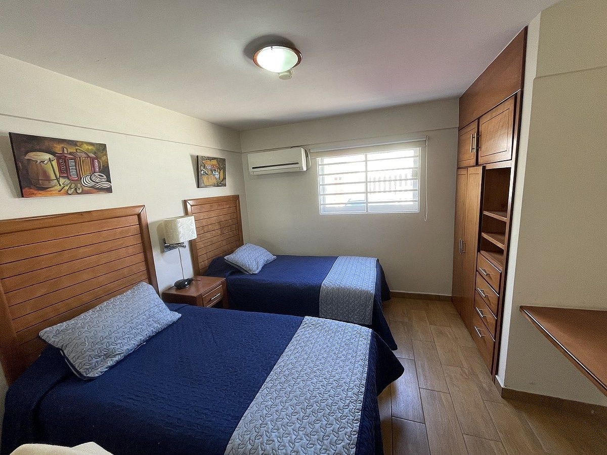 Departamento amueblado en prados del sur en renta - miniatura 3