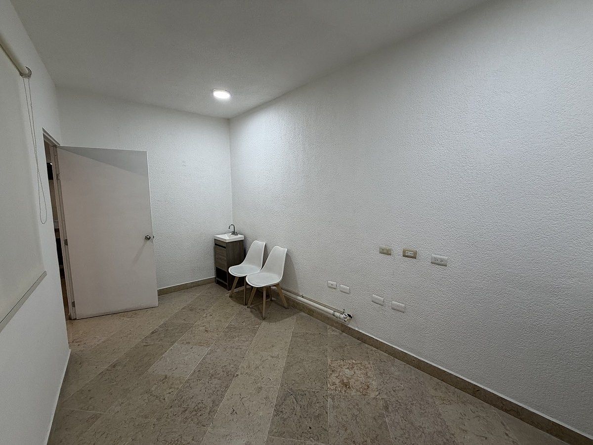 Consultorio en renta en centro médico - Oficina en Residencial del Valle I, Aguascalientes, Aguascalientes