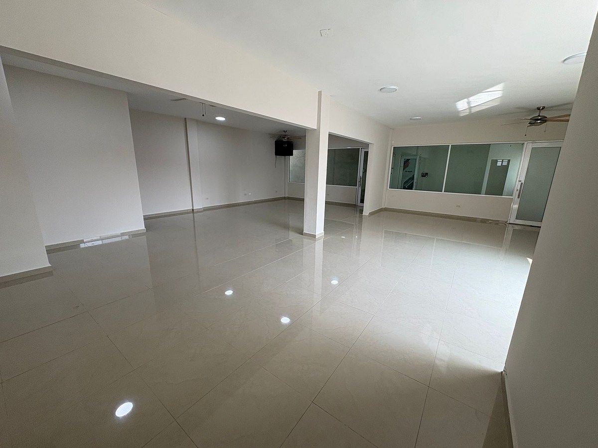 Office in La Encarnación, Apodaca, photo 10 of 19