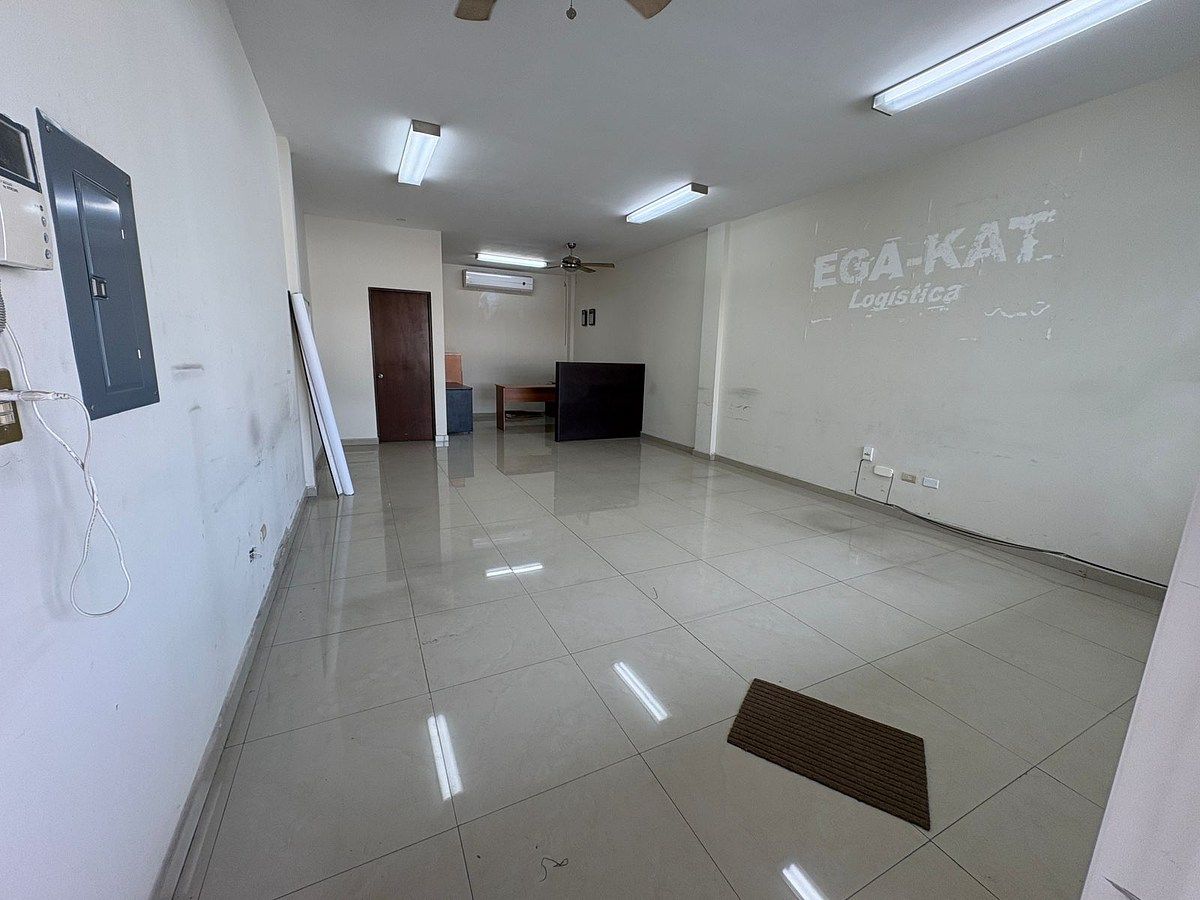 Office in La Encarnación, Apodaca, photo 14 of 19