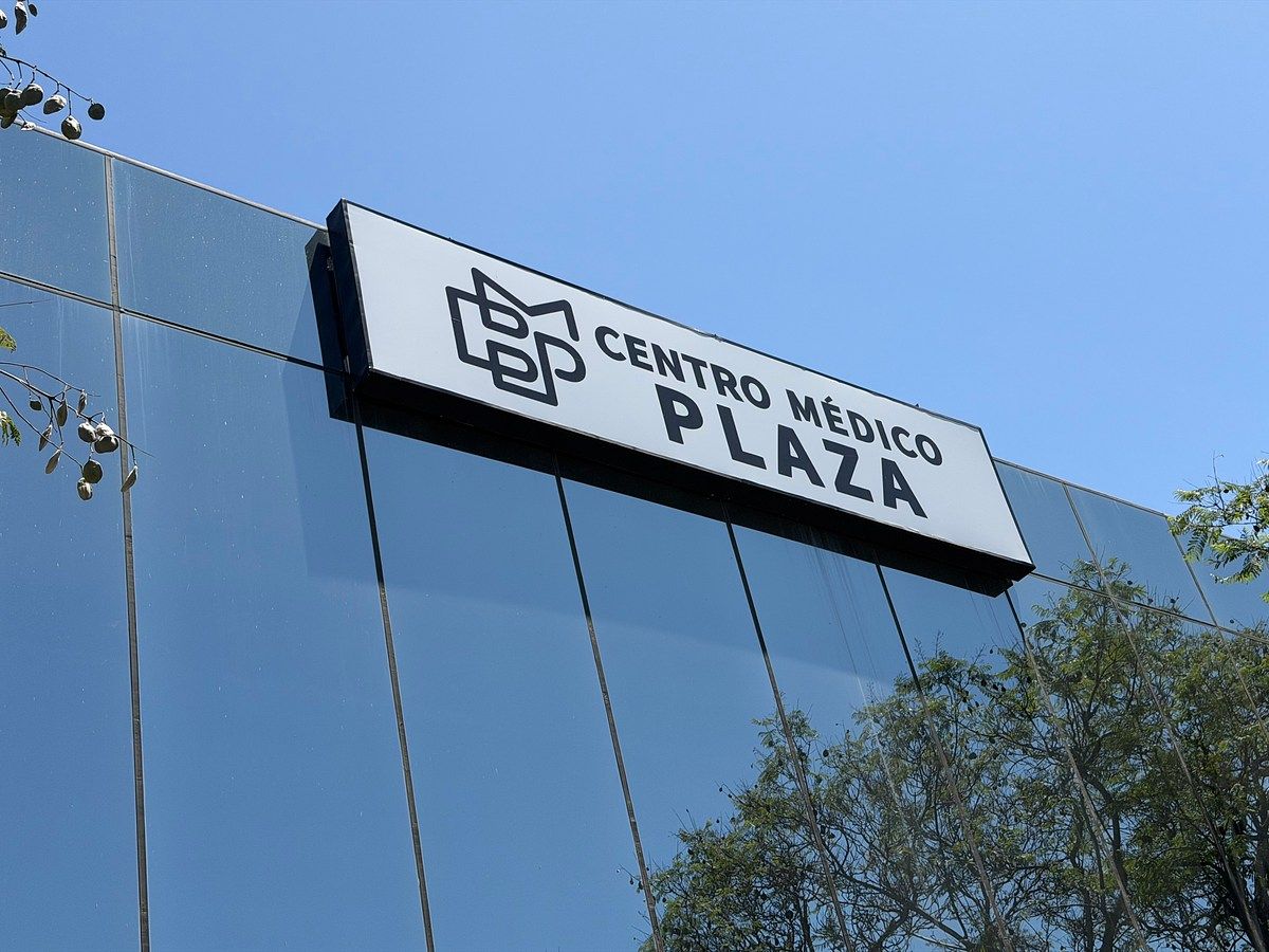 Se RENTA Local en Centro Médico Plaza, foto 1 de 9