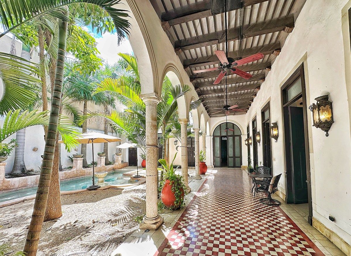 Casa en venta en Marida Yucatán en el Centro de Mérida, foto 1 de 24
