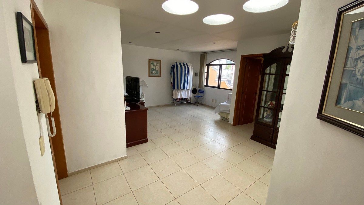 Sala de estar o sala de tv  en segundo piso, foto 20 de 29